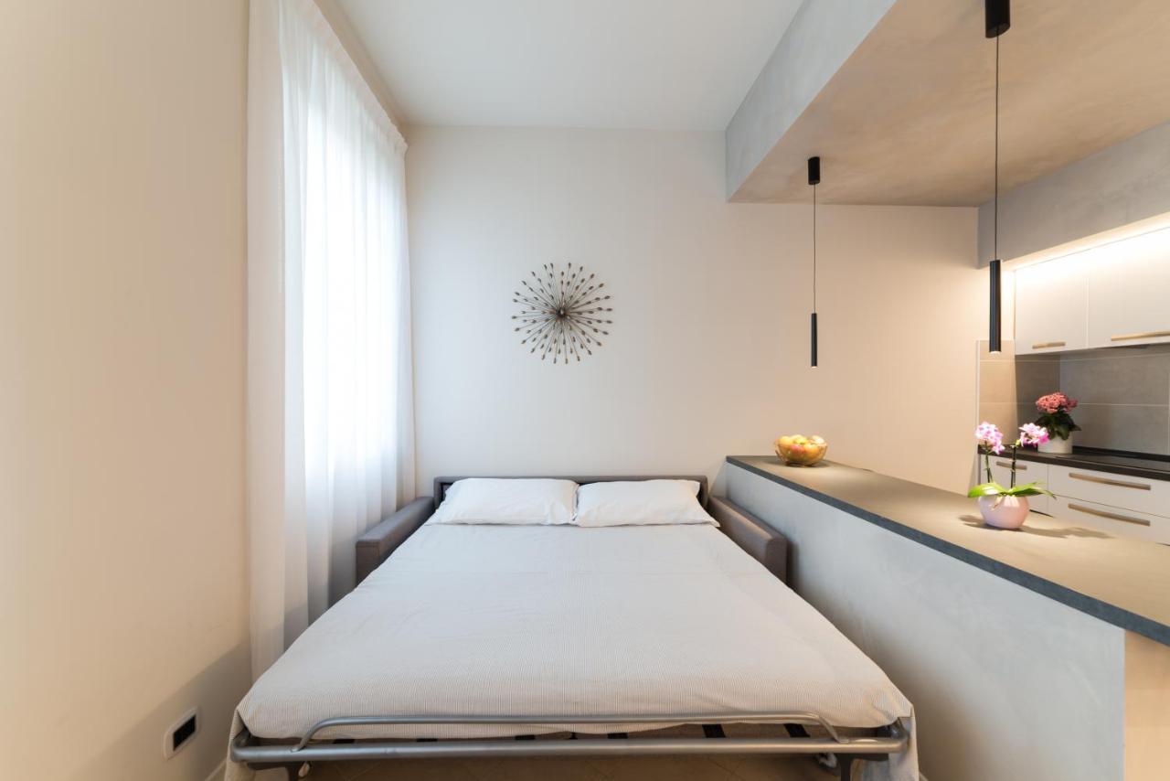 Dv Garda Suite Campione del Garda Exterior foto