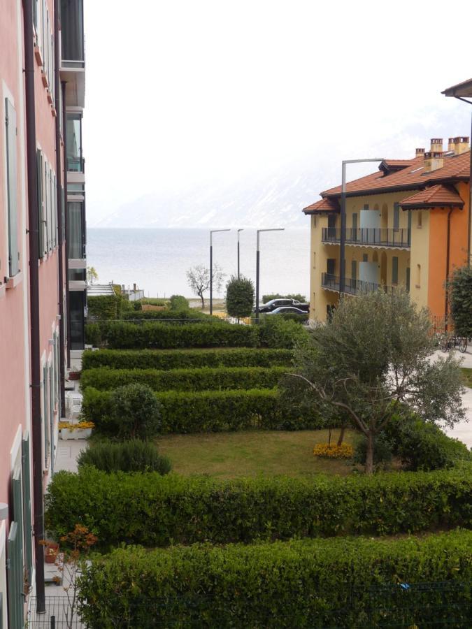 Dv Garda Suite Campione del Garda Exterior foto